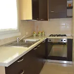 Della Vista Aparthotel
