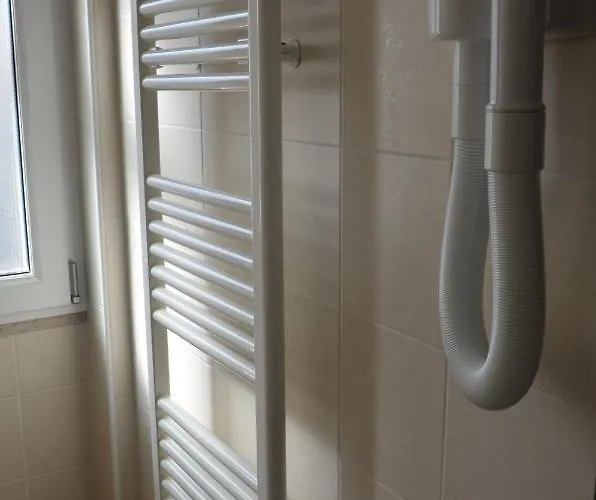 Della Vista מלון דירות