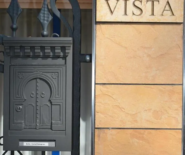 Ξενοδοχείο με διαμερίσματα Della Vista *
